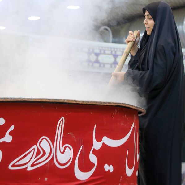 یک شب به یاد ماندنی در دبیرستان ماندگار امام صادق(ع) قم