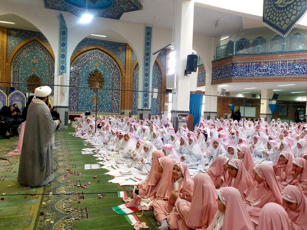 جشن تکلیف دختران دانش آموز منطقه پردیس 