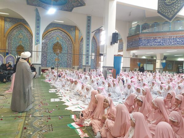 جشن تکلیف دختران دانش آموز منطقه پردیس 