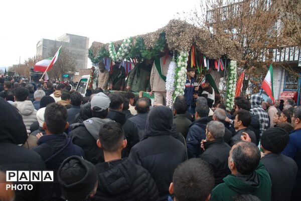 تشییع با شکوه چهار شهید وطن از دیار مرند با حضور مدیرکل آموزش و پرورش آذربایجان شرقی 