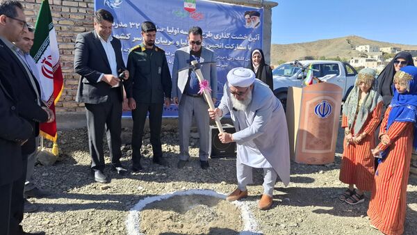 برگزاری آیین خشت گزاری طرح مدرسه اولیا 