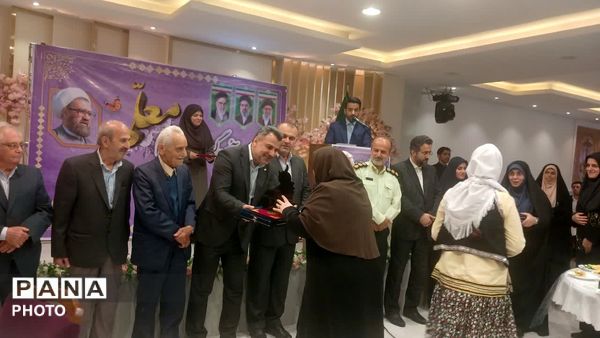 همایش گرامیداشت مقام معلم در فریدونکنار
