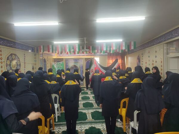  آیین باشکوه زنگ انقلاب در دبیرستان شهید بهشتی