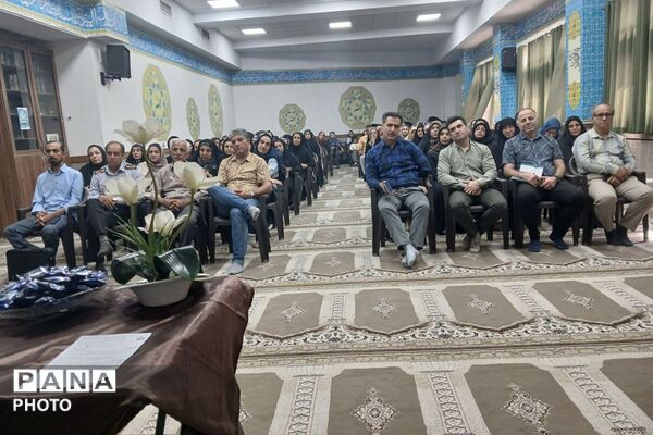 هم‌صدایی خانه و مدرسه برای آینده دانش‌آموزان 