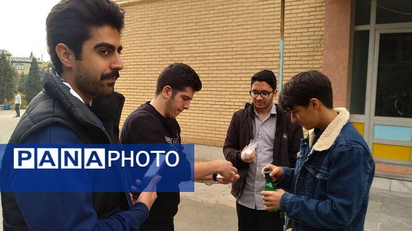 برگزاری فعالیت پژوهشی دانش‌آموزان دبیرستان نمونه دولتی معلم ساوجبلاغ