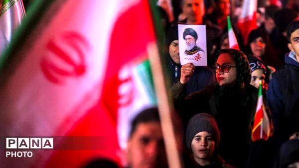 چهل‌وپنجمین شب قیام، حکایت دلیری و مقاومت ملت ایران