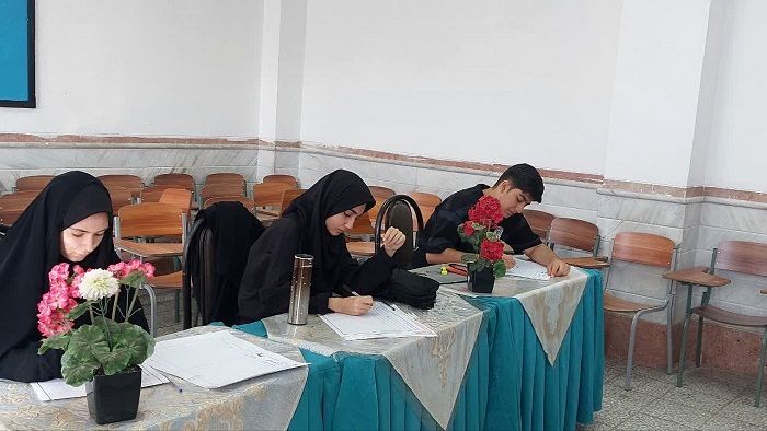 رقابت 4 دانش آموز قمی در مرحله کشوری یازدهمین دوره جشنواره نوجوان خوارزمی