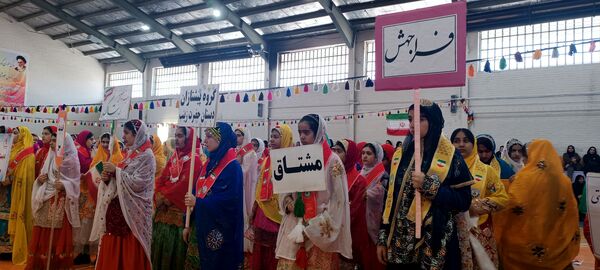اجتماع بزرگ یاوران انقلاب در شهرستان فارسان