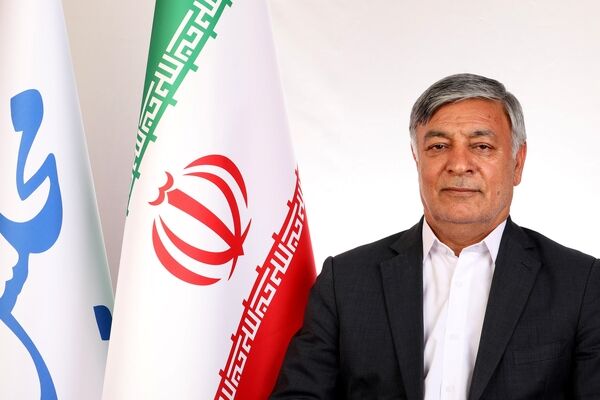 دشمن در صورت خواستن ذره‌ای از خاک وطن باید از روی جنازه این ملت عبور کند