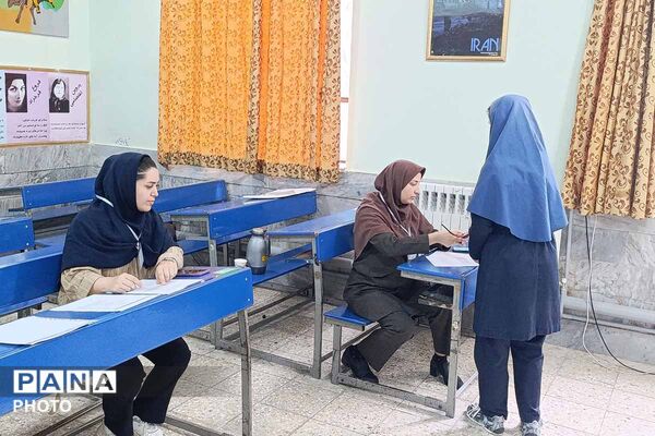 نمایش توانمندی دانش‌آموزان در جشنواره نوجوان خوارزمی/2