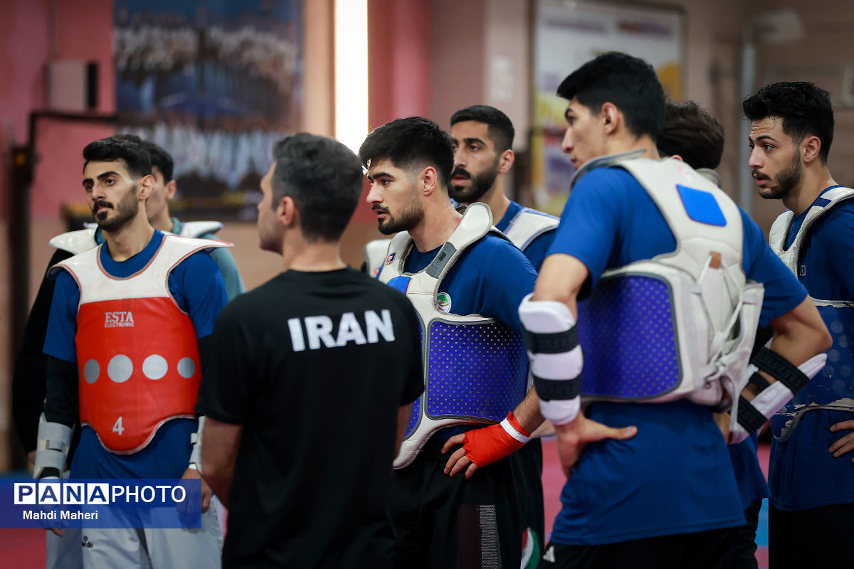 فدراسیون تکواندو در استفاده از ظرفیت دانش‌آموزان جدیت دارد/ نباید استعدادها هدر بروند