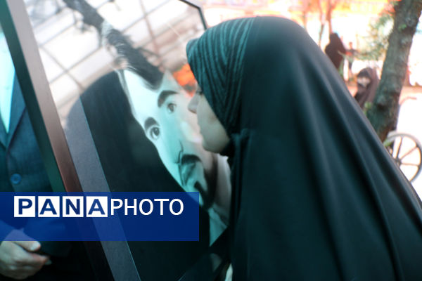 عطرافشانی مزار شهدای فرهنگی استان قم