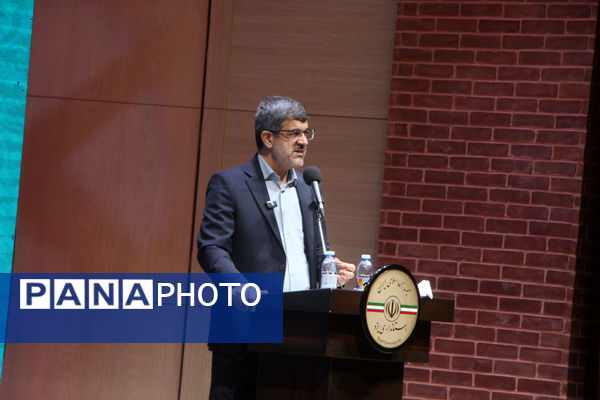 آیین رونمایی و تحویل لوح ثبت یزد به عنوان شهر جهانی زیور آلات سنتی