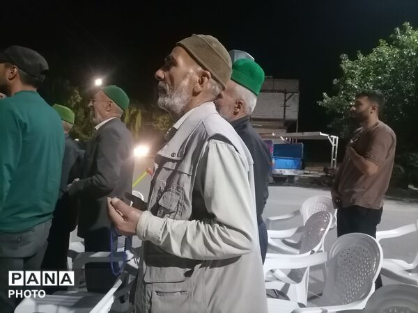 نماز جماعت همراه با اجتماعات شبانه در حسینیه شهدای شهر بار نیشابور 