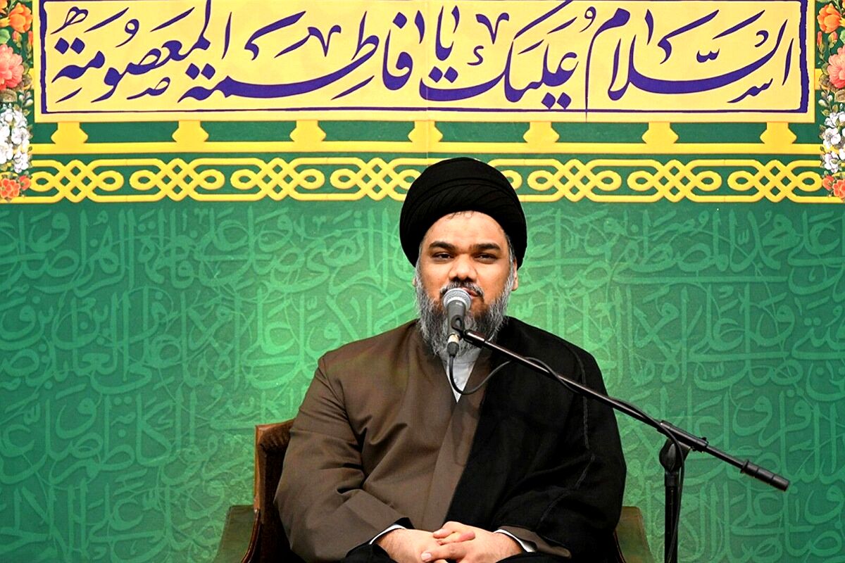 ویژه برنامه ولادت با سعادت حضرت معصومه (س) در آستان مقدس سید الکریم با حضور خادمین حرم حضرت فاطمه معصومه