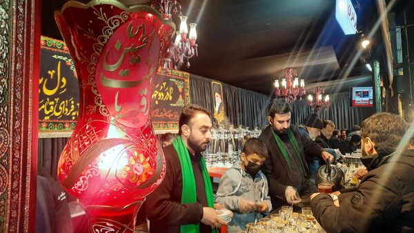 چایخانه‌های مشهدی در روز شهادت حضرت فاطمه (س)