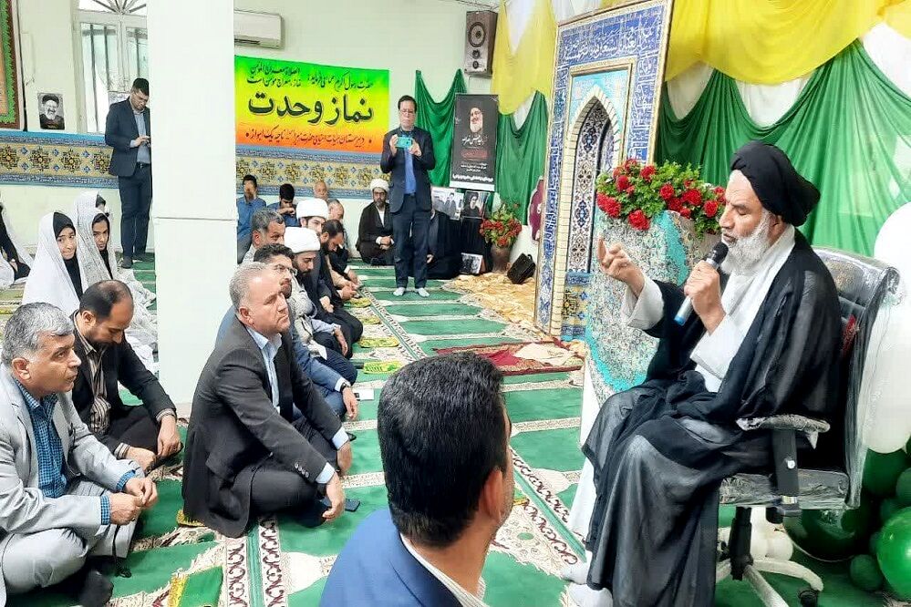 مدعیان آزادی بیان در جهان، مخالفان استکبار را بازداشت می‌کنند