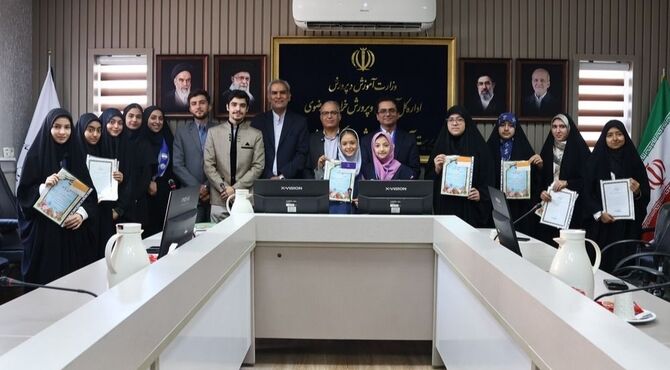 خبرنگار؛ بازوی امین نظام تعلیم و تربیت