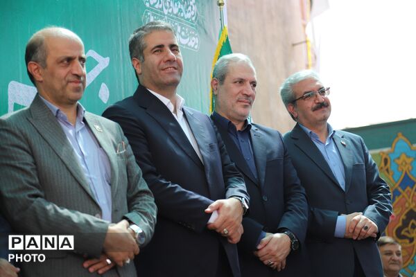 جشن شکوفه ها با حضور وزیر آموزش و پرورش 