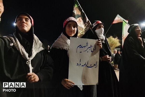 کوچک‌ترین جانفدایان در میدان اقتدار