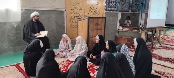 عطر حضور و خلوت با خدا در مسجد امام حسین شهر سورشجان