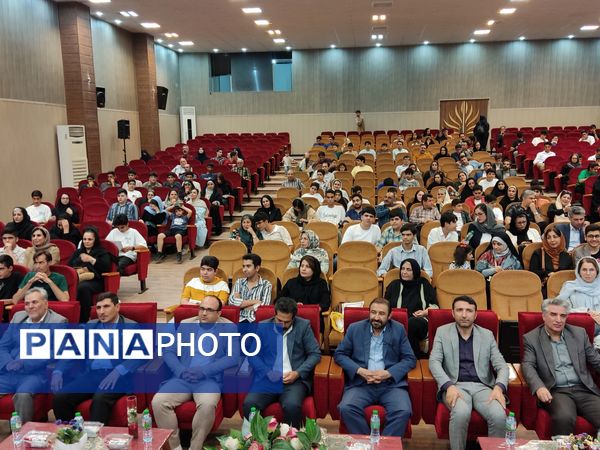 جشن ستارگان دبیرستان هیأت امنایی توحید دوره اول