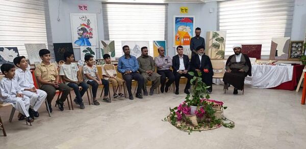 افتتاح نمایشگاه «ماهی پرنده» در مرکز کانون جاسک به مناسبت هفته دولت