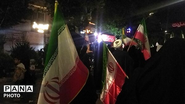 پنجاه و هشتمین شب از ایستادگی مردم در خیابان های نیشابور