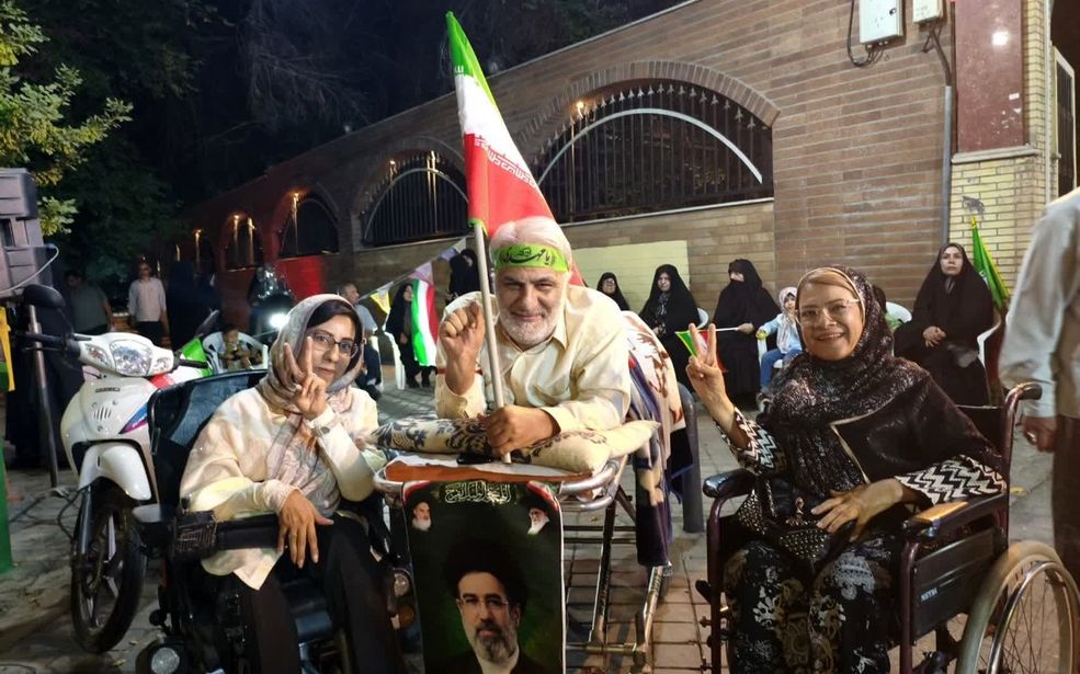 همراهی جانبازان در حمایت از ملت و رهبری