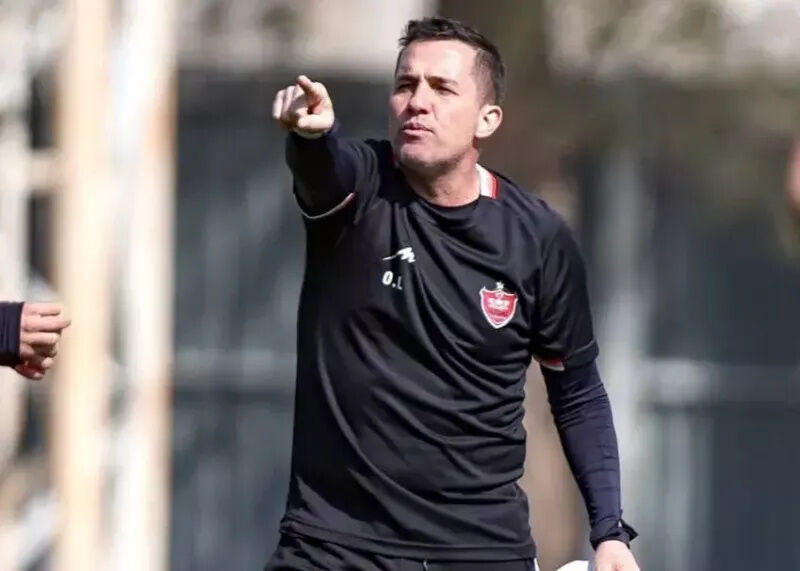 زمان حضور سرمربی پرسپولیس در تهران مشخص شد