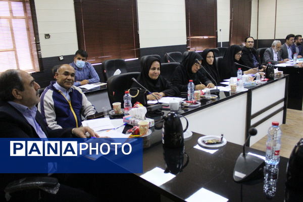 نشست تخصصی کارشناسان سواد آموزی استان بوشهر