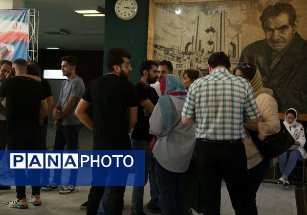 ستاد رأی اولی‌ها در تبریز