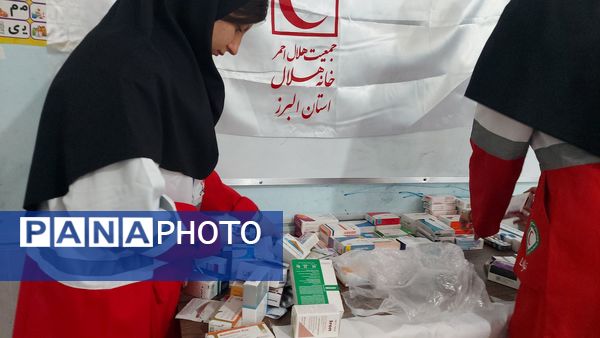 کانکس دارویی و دندانپزشکی رایگان در دبستان پرورش محمدشهر