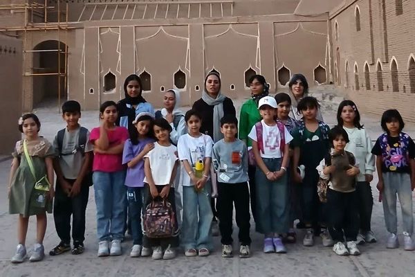 برگزاری کارگاه نقاشی کودکان در ارگ بم