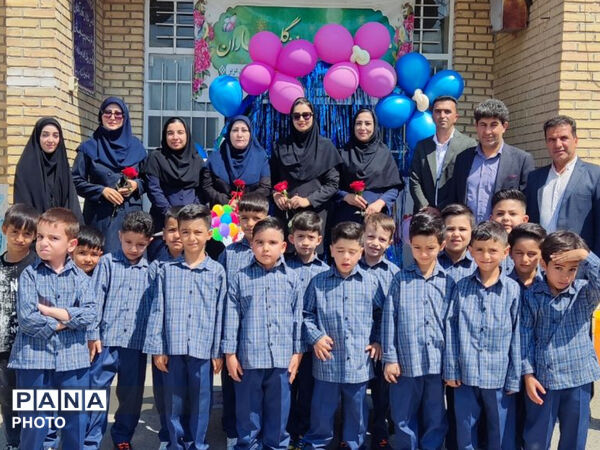 جشن شکوفه‌ها در قادرآباد