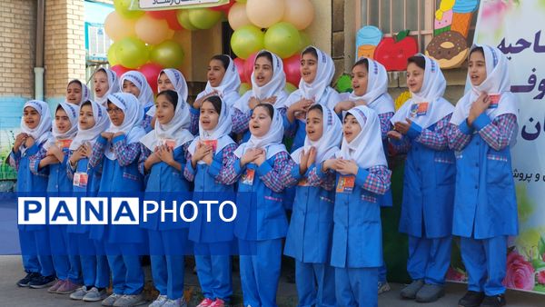 جشنواره غذای سالم در مدارس ناحیه ۶ مشهد