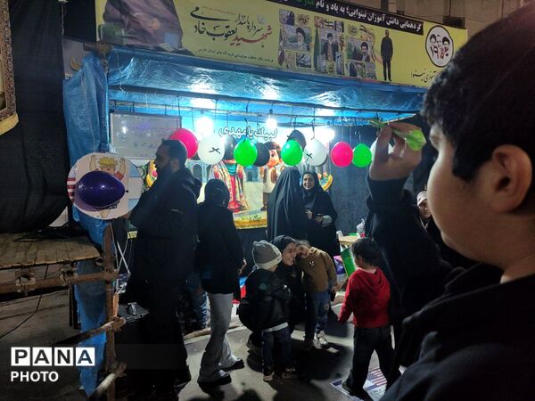 پاهایی که از ایستادن خسته نمی‌شوند