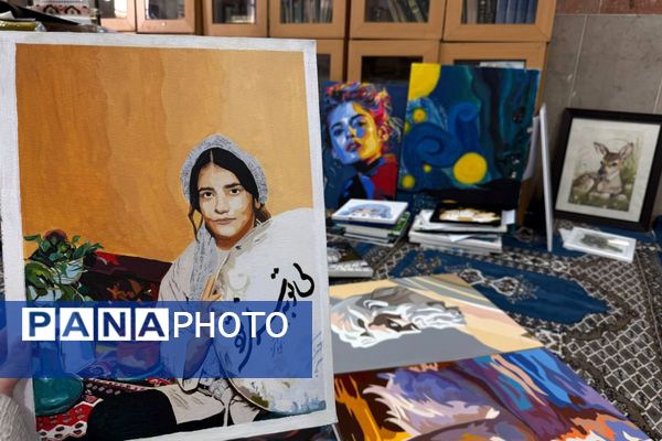 مسابقات فرهنگی و هنری  در دبیرستان شهید تاجیک بهارستان دو