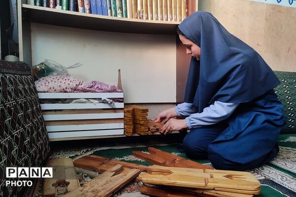 آیین غبارروبی نمازخانه مدرسه شهید معظم همزمان با حلول ماه مبارک رمضان