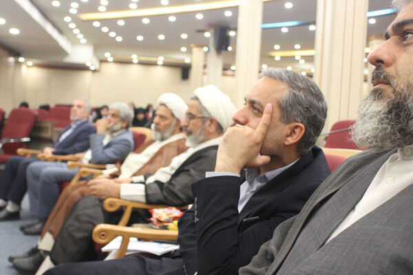 همایش معلم ماندگار در قم