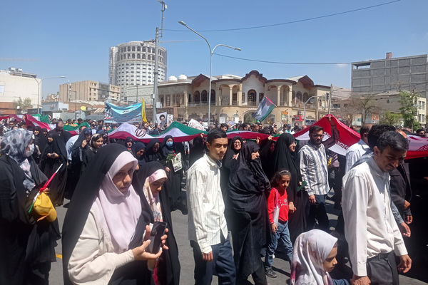 همه مردم شیراز فریاد حمایت از فلسطین سر دادند