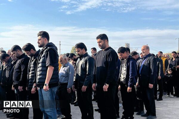 مراسم وداع و تشیع پیکر مطهر شهید محمد مهدی زواره ای در روستای طغان و امامزاده هادی شهر جوادآباد