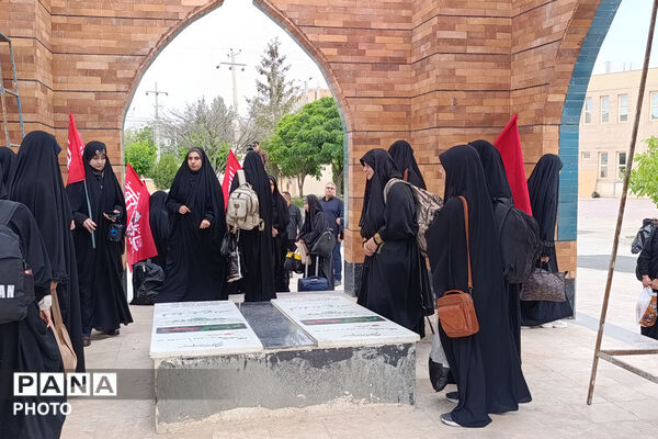 اعزام دانش‌آموزان و دانشجویان بجنوردی به مشهد برای حضور در آیین تشییع پیکر رهبر شهید
