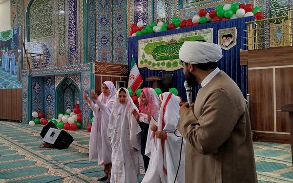 جشن تکلیف برای غنچه‌های نو شکفته در لردگان