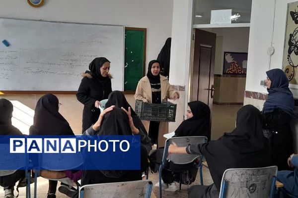 مراسم عزاداری شهادت حضرت فاطمه(س) در دبیرستان پویش دماوند 