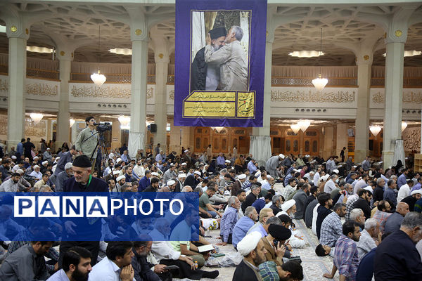 مراسم هفتم شهدای خدمت با حضور سرپرست ریاست جمهوری در قم