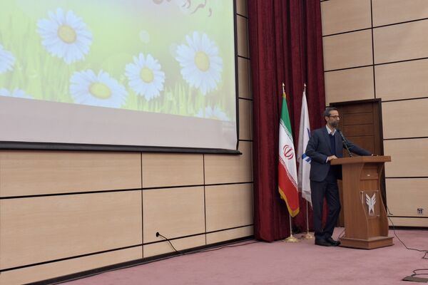 همایش فصلی مدیران مدارس شهرستان پردیس 