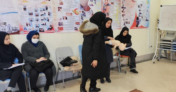 برگزاری دوره آموزشی امداد و نجات هلال احمر در آشخانه