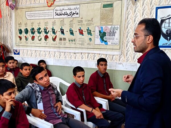 مشاورین سلامت دبیرستان میثاق انتخاب شدند