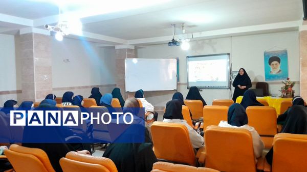 برگزاری مجمع پیشتازان دختر ناحیه 3 کرج